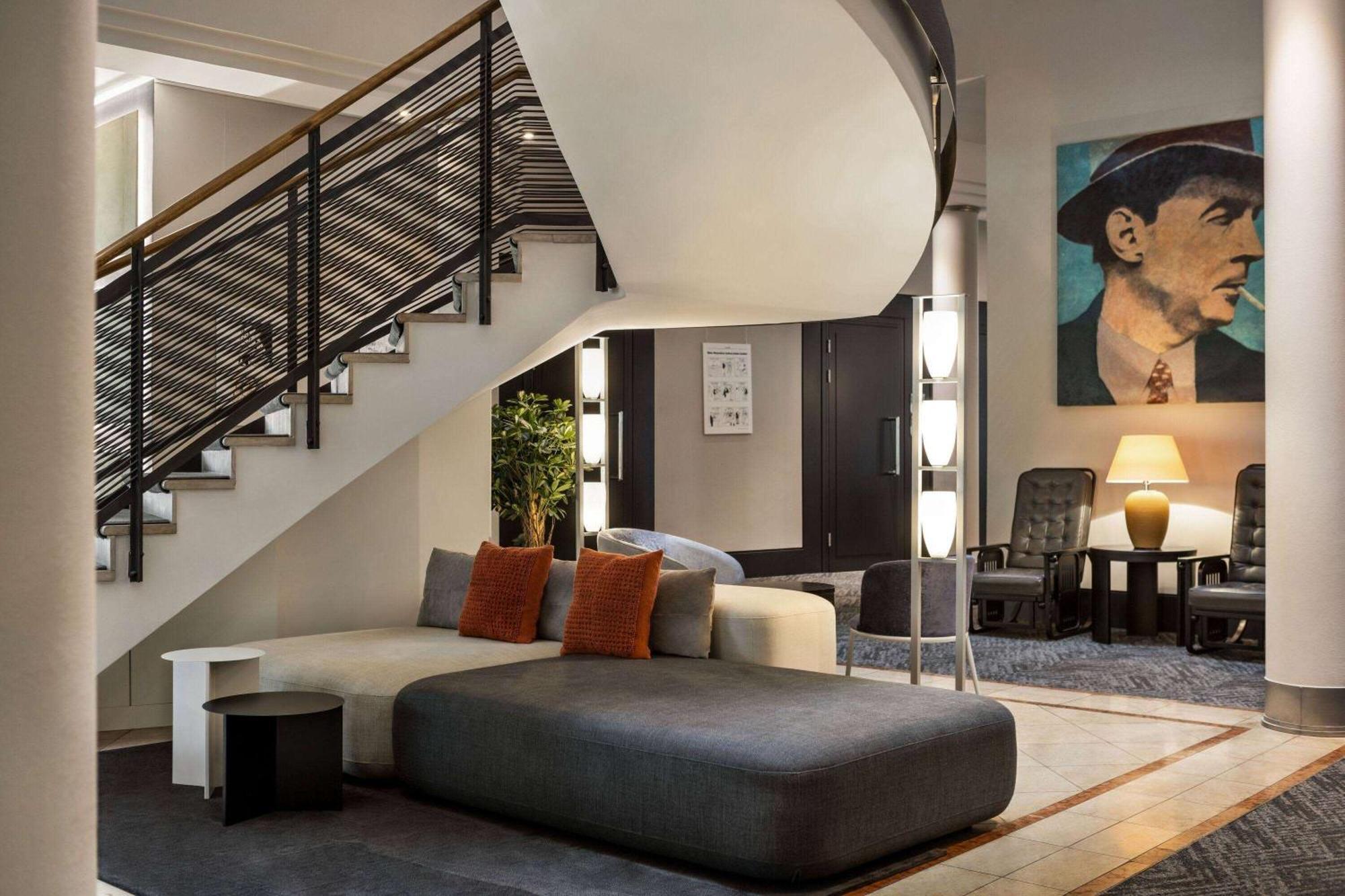 Vienna House By Wyndham Remarque Osnabrueck Hotel Exterior photo
